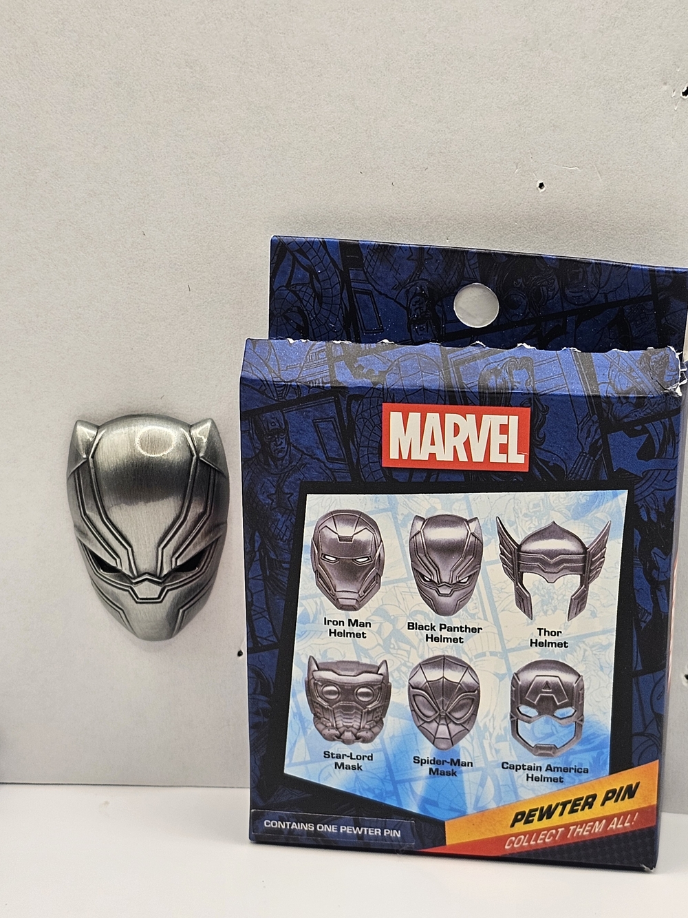 Marvel Black Panther Mask World of Wakanda Pewter Limited Edition Pin